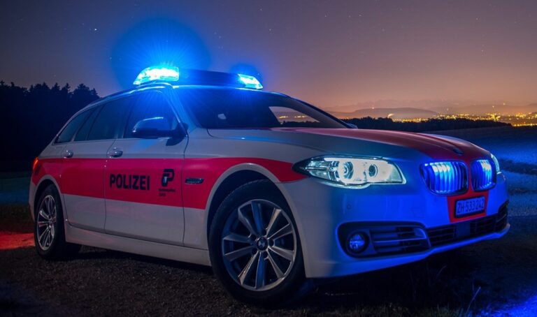Elf Gummischrot-Einsätze in 12 Monaten